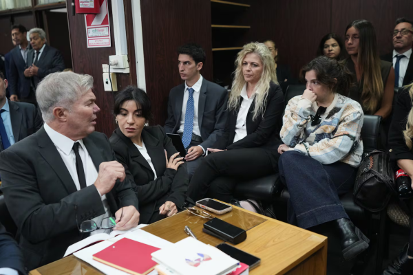 Juicio por la muerte de Diego Maradona: declaran los m&eacute;dicos que hicieron la autopsia